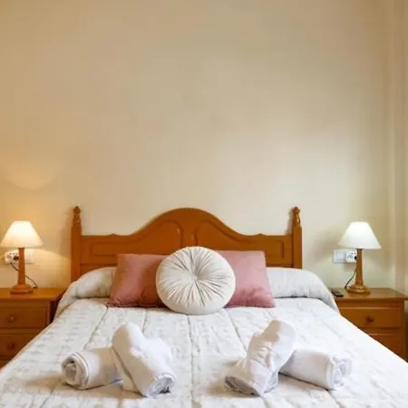 Sorolla Free Parking By Staycare Apartment